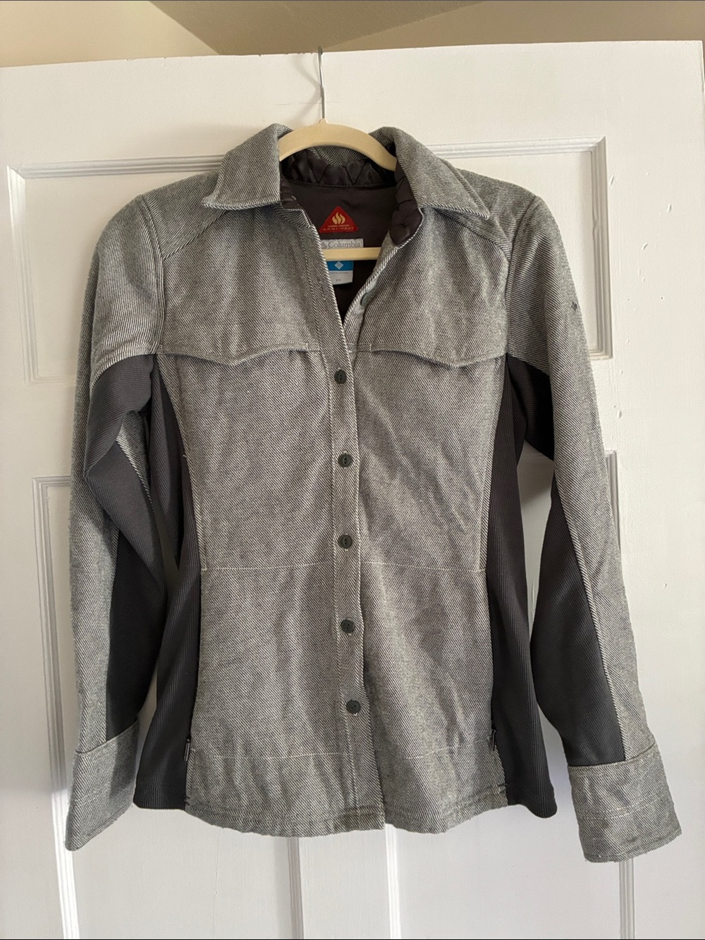 Columbia Women’s Gray Button-Front Utility Jacket